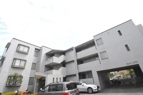 居住者専用のごみ置き場があります！