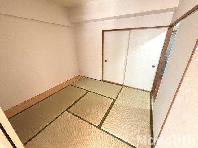 リヴェールド和泉の和室