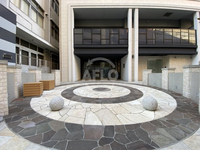 ショウエイ靱　明治小学校区のエントランス|ショウエイ靭　エントランス