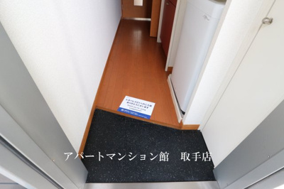 【玄関】 | レオパレスシェソワ