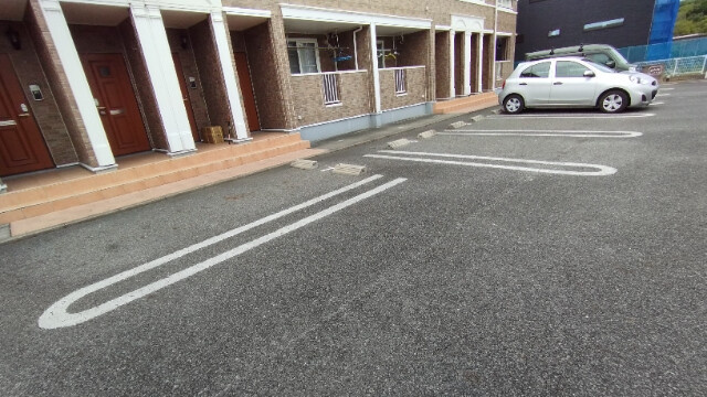 レインボーヒルの駐車場