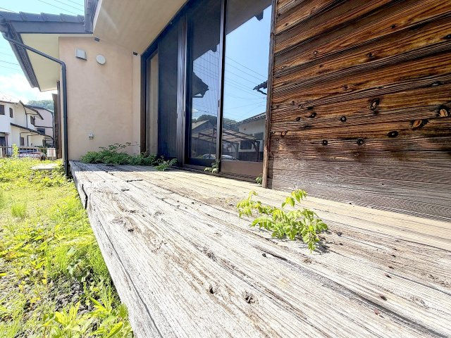 日の出町平井　中古戸建の庭