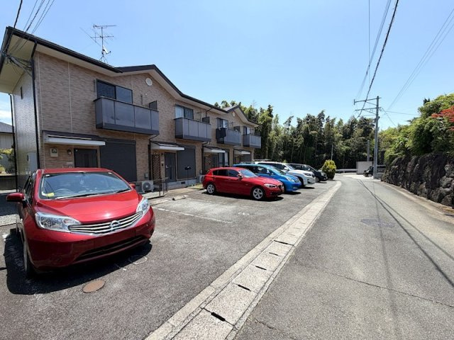 熊本市北区西梶尾町のアパートの駐車場