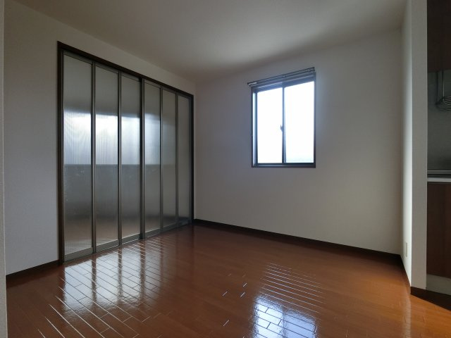 【居間・リビング】