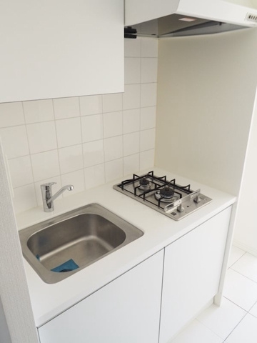 新品家具付きマンション高田6(KaGood東京)のキッチン