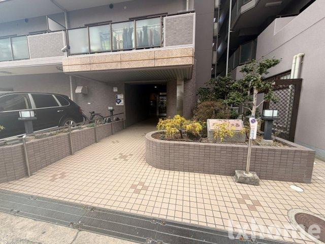 グレーシア大西のエントランス
