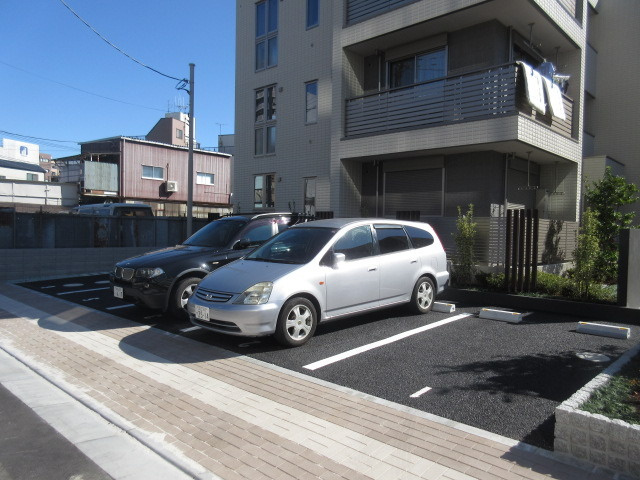 ル　シュペリエールＢの駐車場|★駐車場★