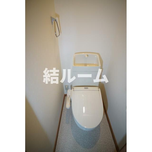 板橋区仲宿のアパートのトイレ