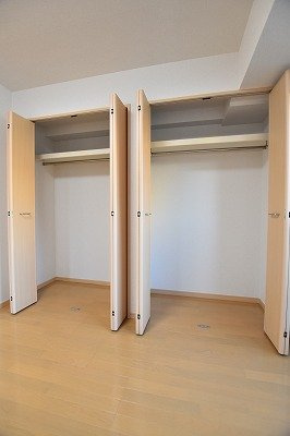 コスモ・ディエースの収納