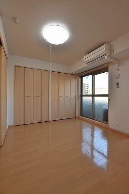コスモ・ディエースの内装