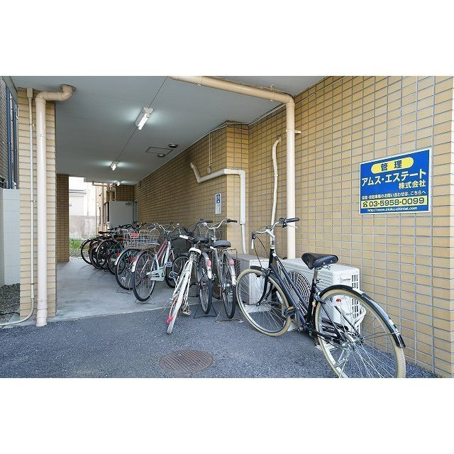 プロヴィデンス秀洋のその他|駐輪場