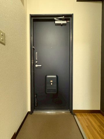 メロディ双葉の玄関