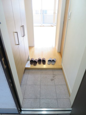 【玄関】 | ビ・ウェル帯屋町