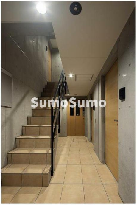 SOU祐天寺のロビー|建物の内部です