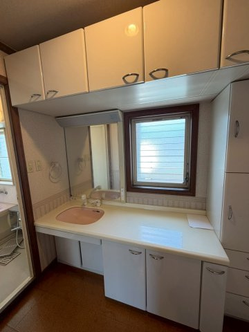 イルシオンド芦屋の洗面所