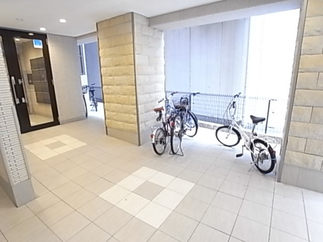 アシストみなと元町のロビー