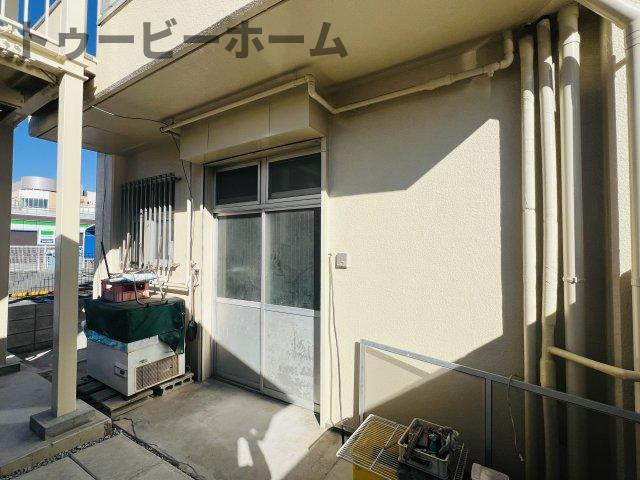 所沢市小手指町１丁目の店舗事務所のエントランス|毎日通るエントランスはこのようになっています