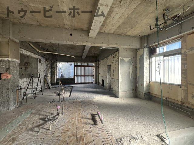 所沢市小手指町１丁目の店舗事務所の駐車場|駐車場完備です