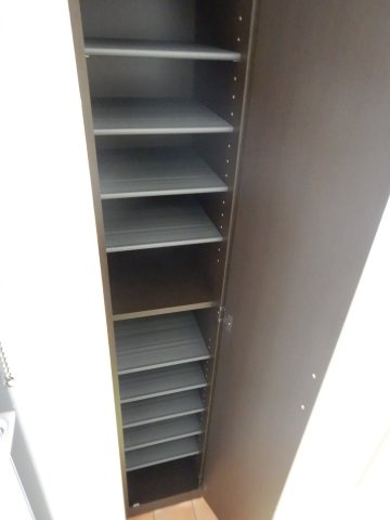 コンフォールの収納|岡山市北区下中野　コンフォール　1K　下駄箱