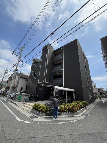 トレスオハス稲葉荘の外観|外観は落ち着いています