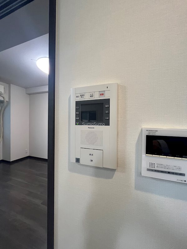 プレサンスロジェ本町のセキュリティ
