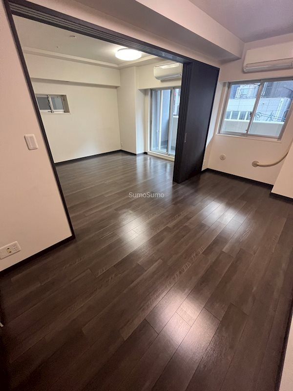 プレサンスロジェ本町の寝室