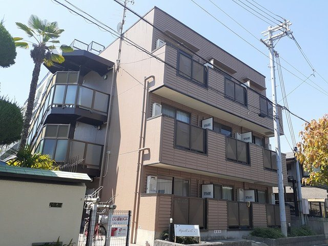 パピヨン青木