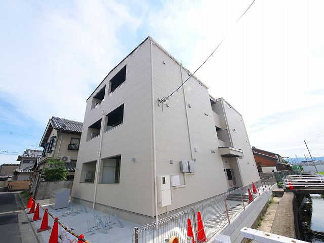 ジーメゾン奈良大安寺の外観|外はこのようになっています