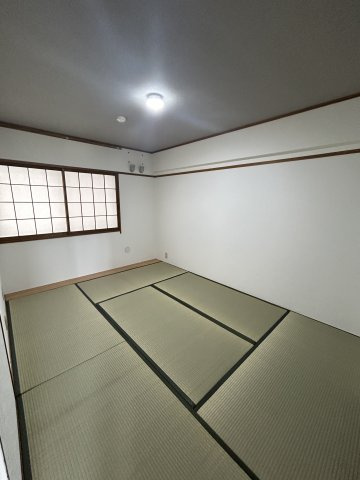 パレ武庫川パート２の寝室|使い勝手のいい寝室です