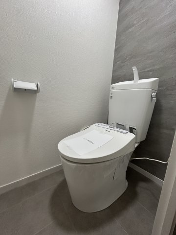 パレ武庫川パート２のトイレ|ゆったりとした空間のトイレです