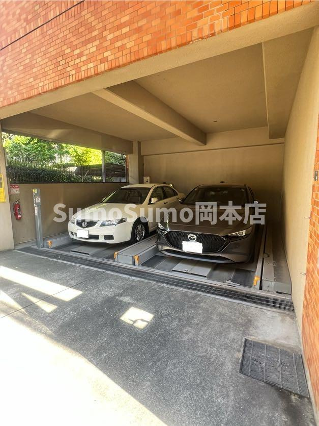 ライオンズマンション芦屋西の駐車場|駐車場です