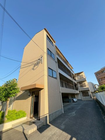 サンライズ宝塚の外観