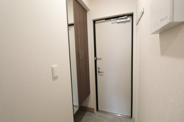 ラ・シャルール コガの玄関
