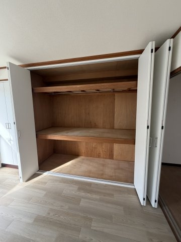 ルナ馬場町の収納