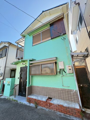 小林（上田）貸家の外観