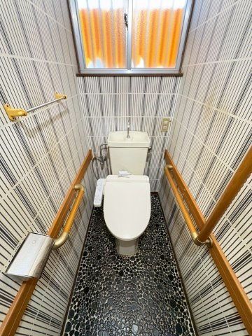小林（上田）貸家のトイレ