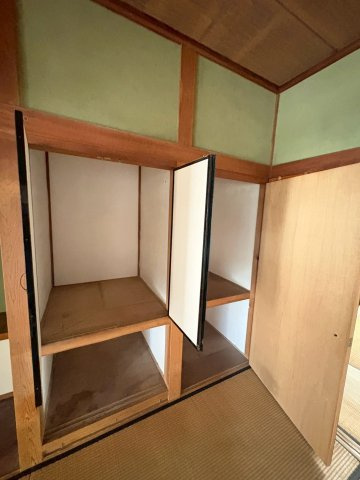 友金貸家の収納