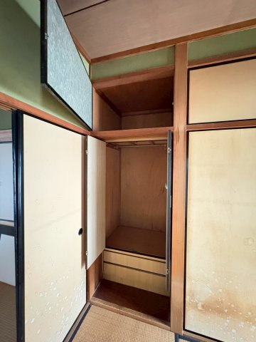 友金貸家の収納