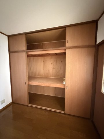山下ハイツの収納