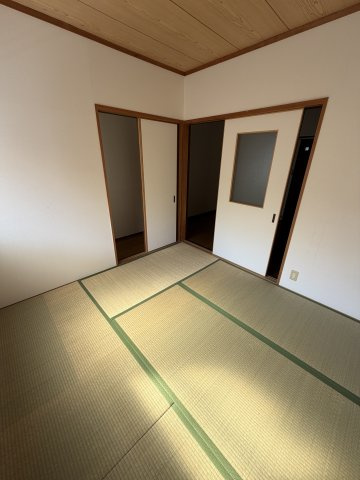 山下ハイツの和室