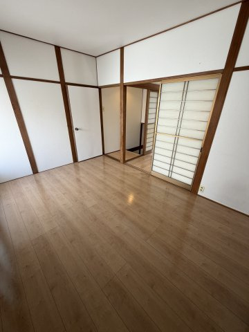 池田広町貸家(北)の洋室