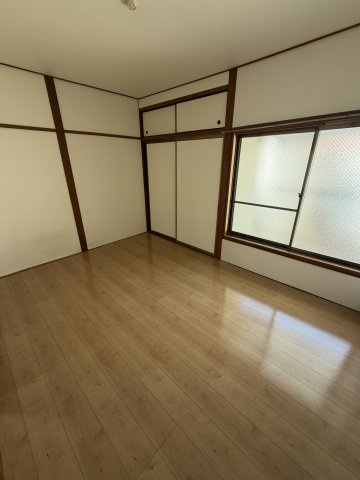 池田広町貸家(北)の寝室