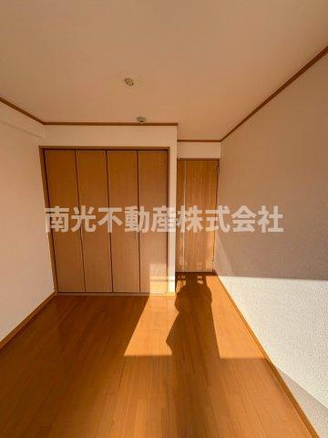 サンライフ小阪の居間・リビング