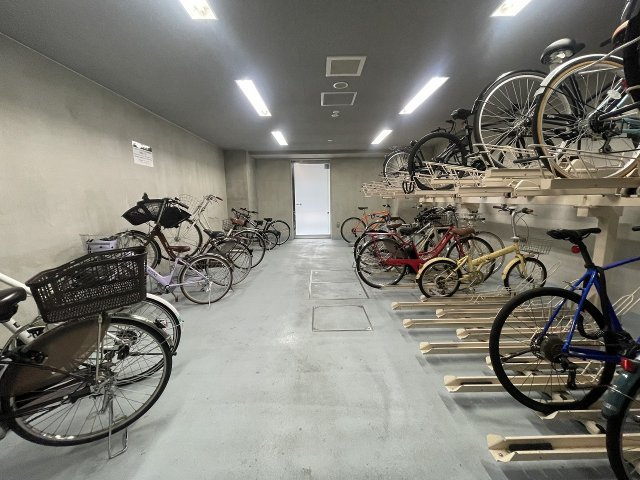 プレセダンヒルズ文京本駒込の駐輪場