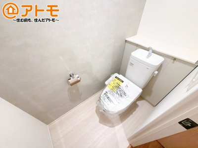 【トイレ】 | 三島市藤代町Ⅲ　新築一戸建て　2号棟 | 清潔感のあるトイレです！