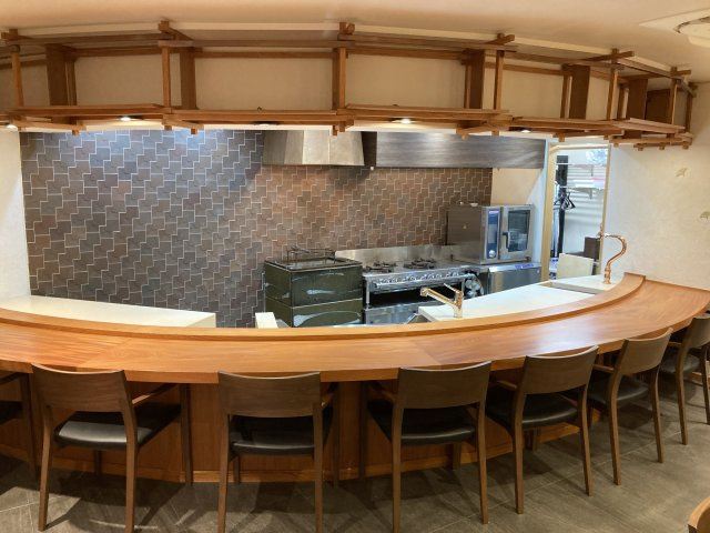 【内装】 | 戸部駅徒歩5分 戸部本町店舗1階 約15.76坪 高級和食店居抜き