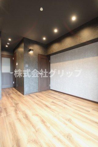 ライオンズマンション野毛山南の居間・リビング