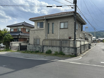 【外観】 | 岡谷市赤羽３丁目 中古住宅⑨ | 角地