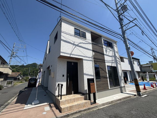 佐伯区八幡東２丁目の外観