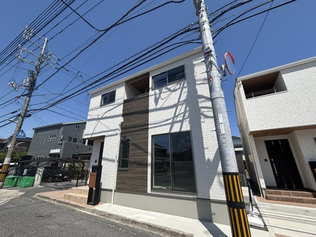 佐伯区八幡東２丁目の外観